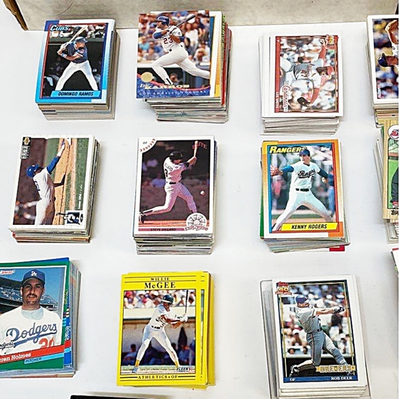 Topps Baseballs Card Collection Box Lot of 100 - Picture 3 of 5